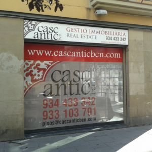 RB Rótulos diseño y fabricación de vinilos comerciales