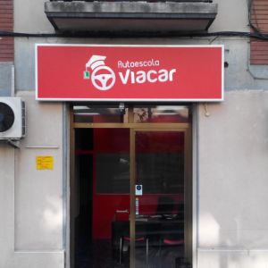 RB Rótulos diseño y fabricación de rótulos comerciales