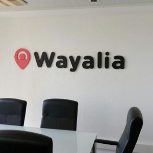 RB Rótulos Fbricación de Letra Corpórea