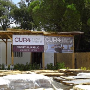 RB Rótulos fabricación de Lonas y Pancartas Barcelona