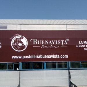 RB Rótulos fabricación de Lonas y Pancartas Barcelona